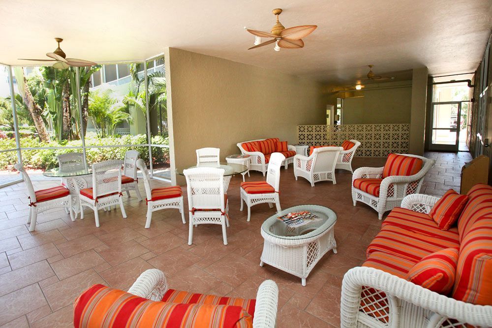Caxambas Marco Beach Vacation Suites מראה חיצוני תמונה